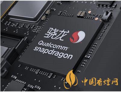 驍龍888和麒麟985參數對比 驍龍888和麒麟985怎么選擇
