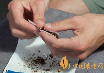以色列對手卷煙和卷煙征收同等稅收